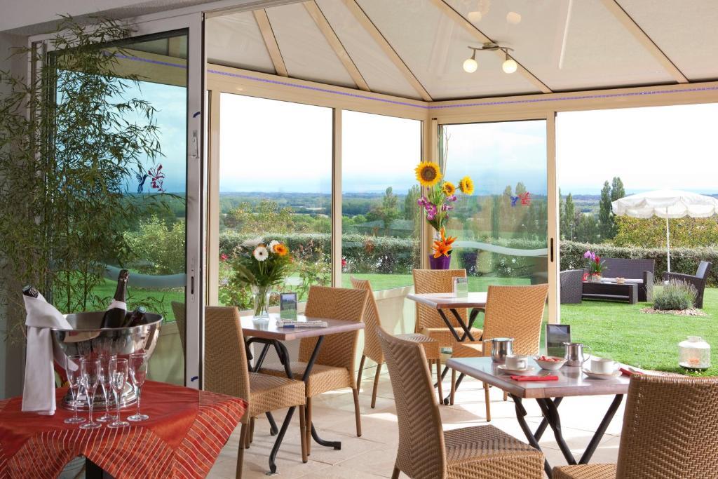 Hotel Le Kolibri Турню Экстерьер фото